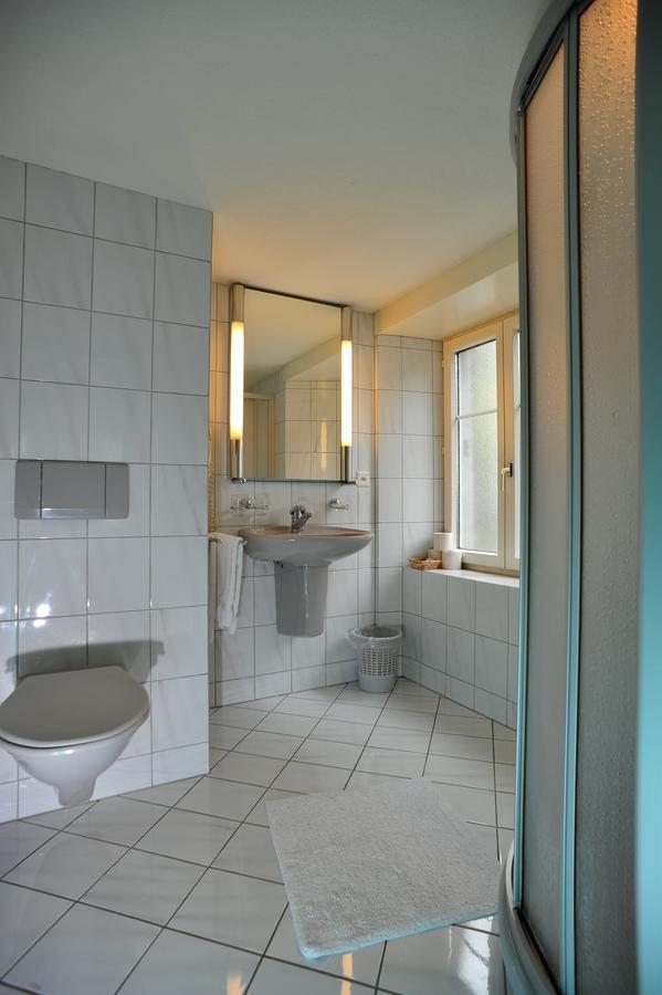Hotel Freihof Glarus Luaran gambar
